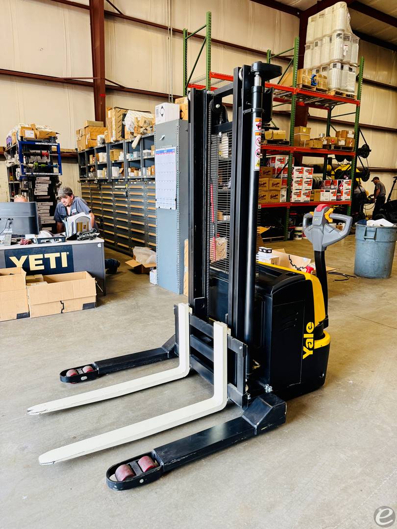 2020 Yale MSL15WUX