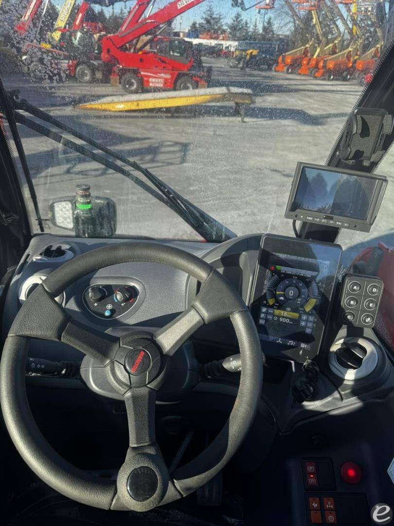 2024 Manitou MHT11250