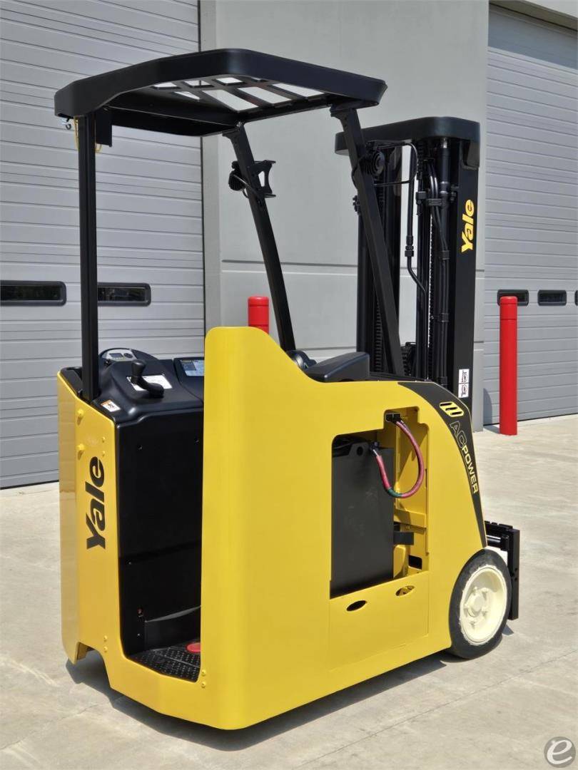 2018 Yale ESC040AD Electric Forklift - 123Forklift