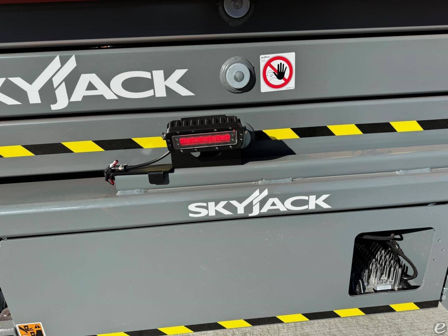 2025 Skyjack SJ3220