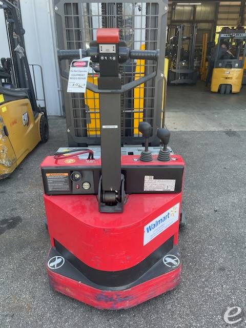 2021 Raymond RSS40
