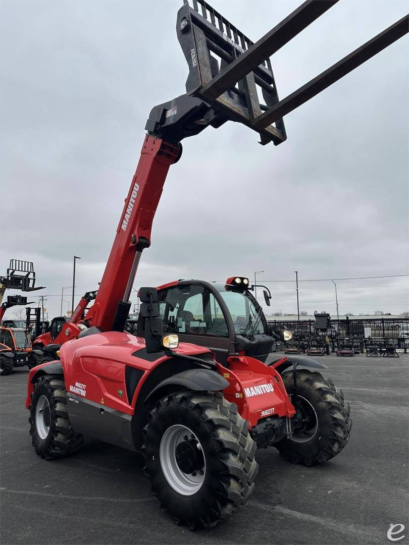 2021 Manitou MHT790