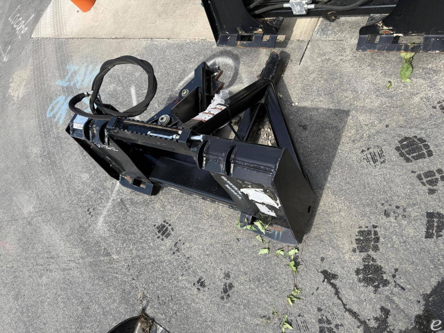 2022 Manitou TREE PULLER- SKID STEER