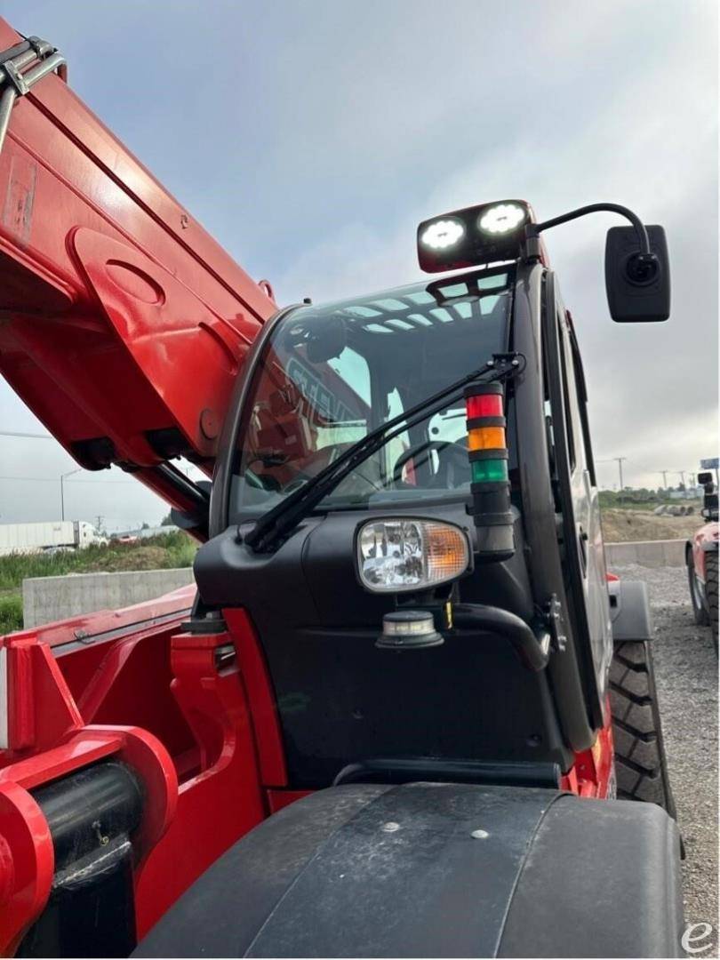 2021 Manitou MHT10230