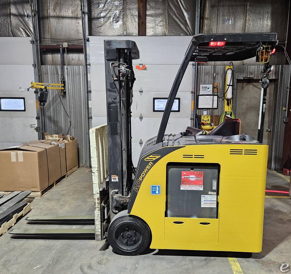 2020 Yale ESC040AD