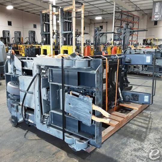 2016 Crown SP4030-30 Electric Order Picker - 123Forklift