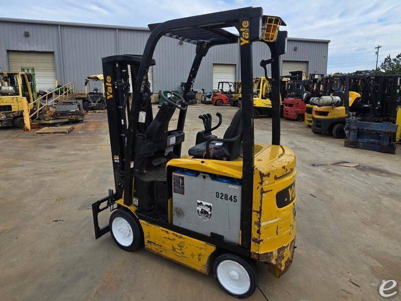 2014 Yale ERC040VA