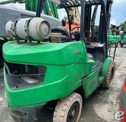 2015 Mitsubishi FG50K