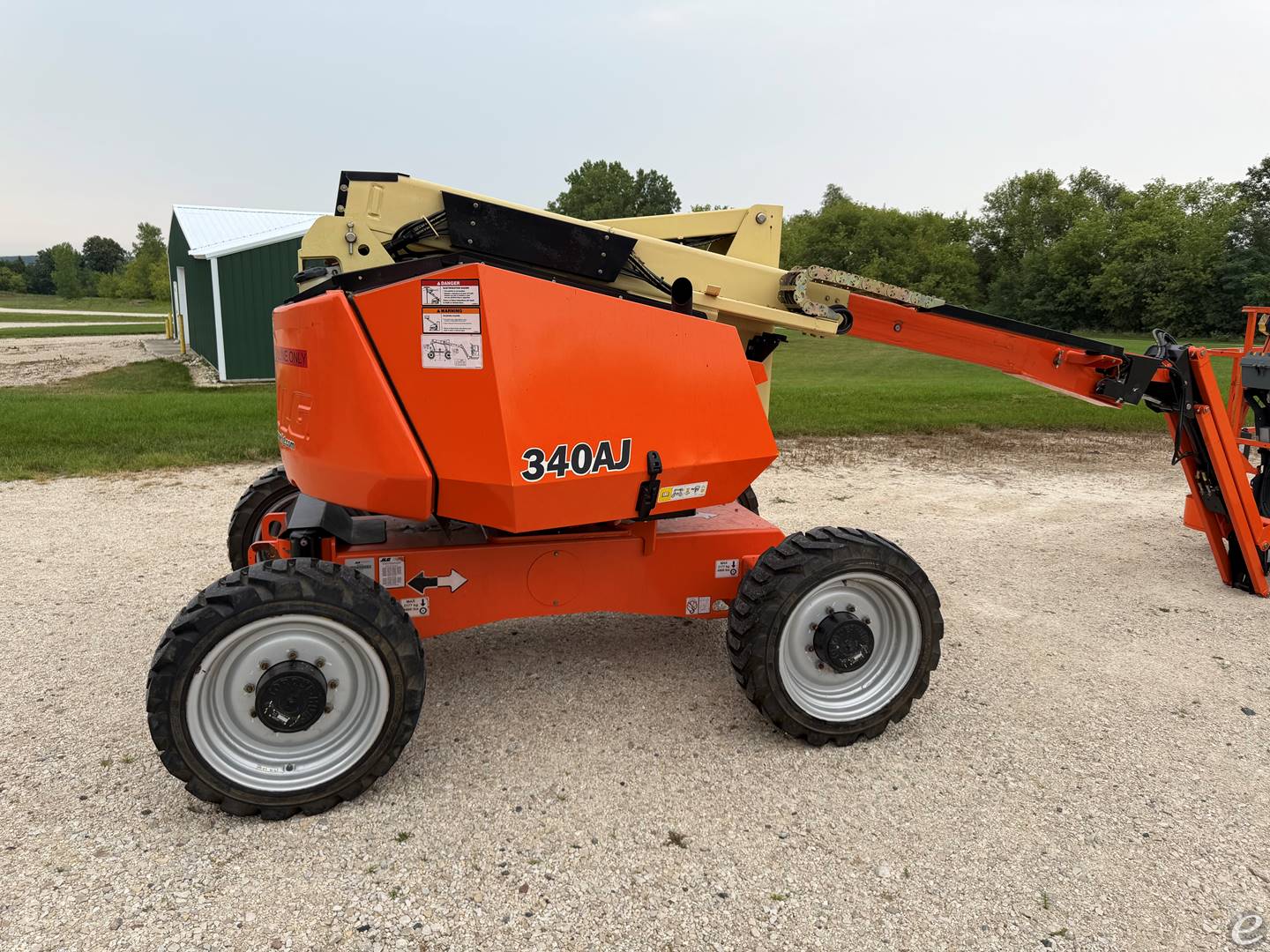 2019 JLG 340AJ