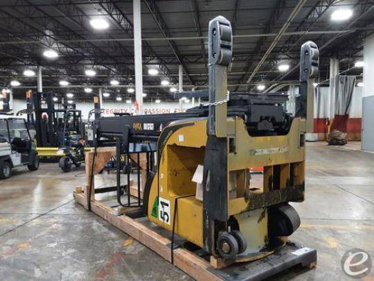 2018 Yale NR045 Electric Reach Truck - 123Forklift