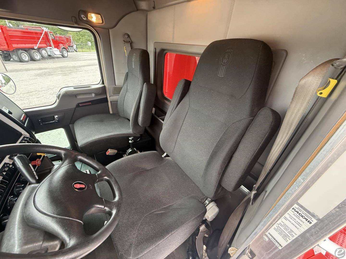 2019 Kenworth T440