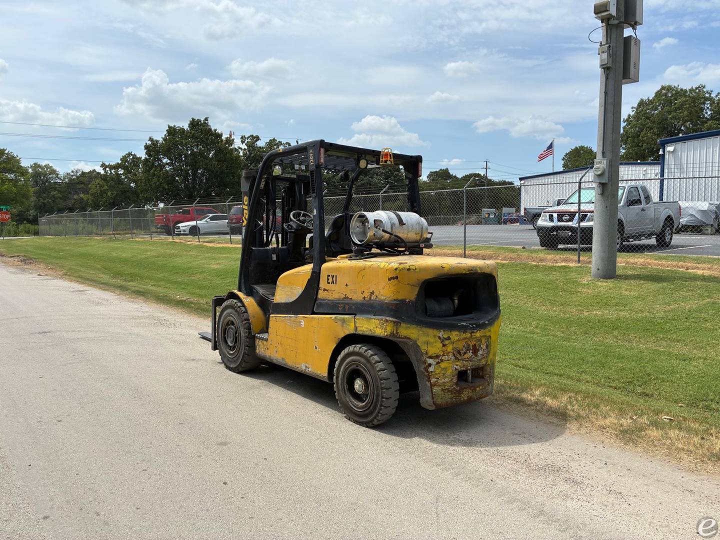 2014 Yale GLP120VXNGHV088