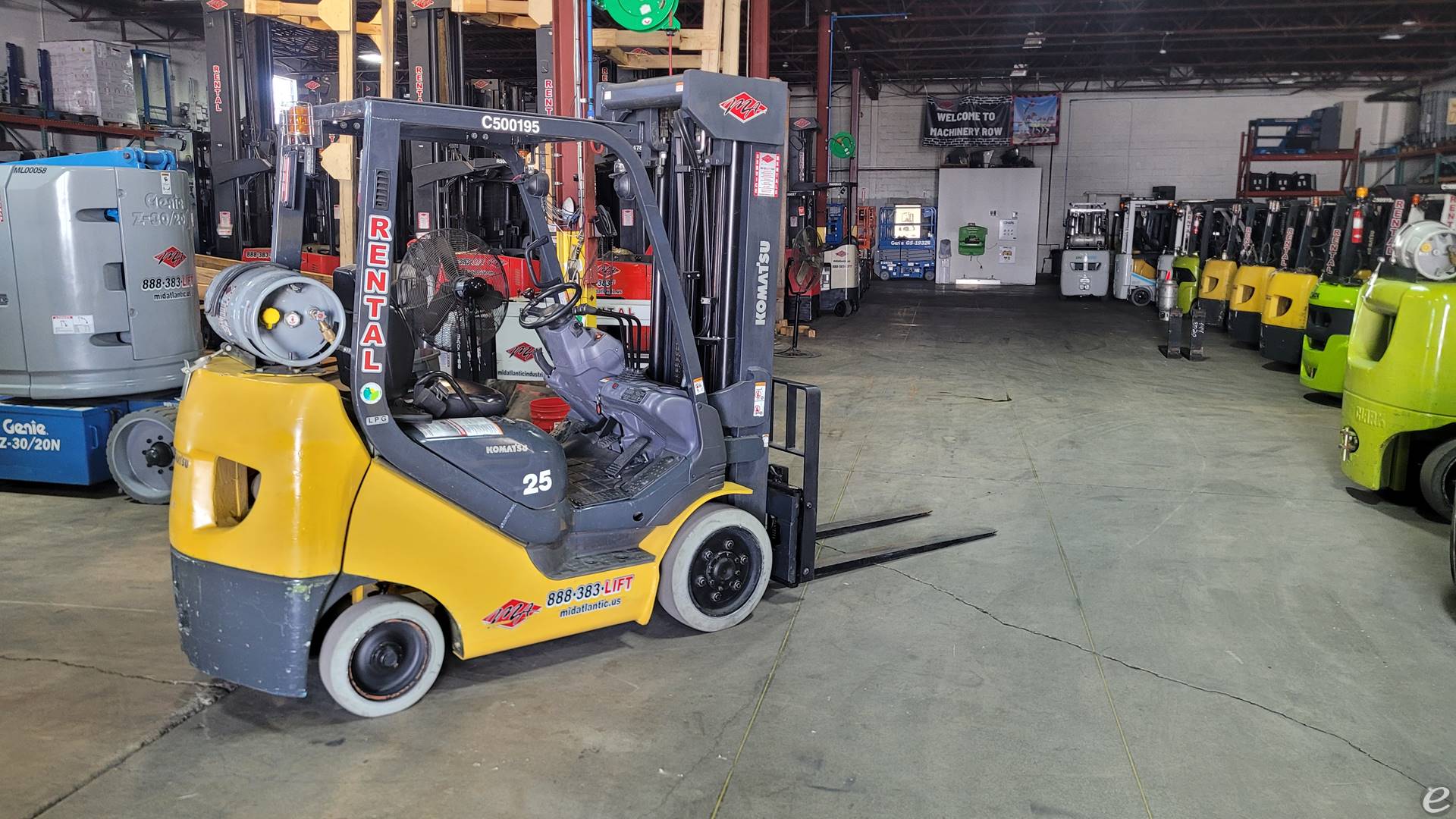 2016 Komatsu FG25ST-16