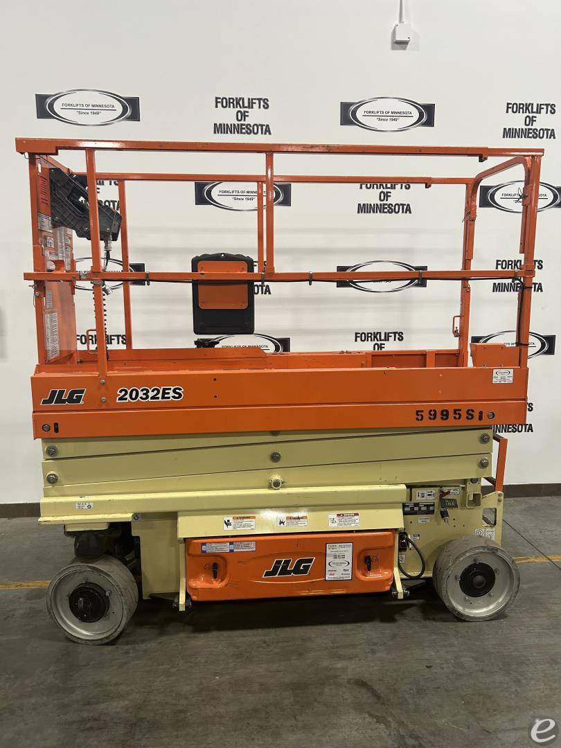 2021 JLG 2032ES