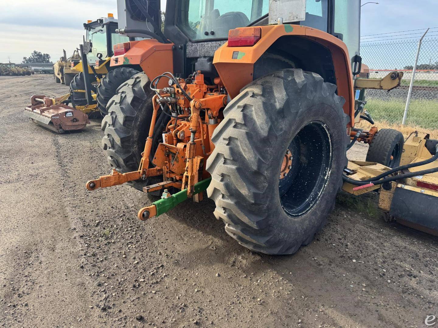 John Deere 6410