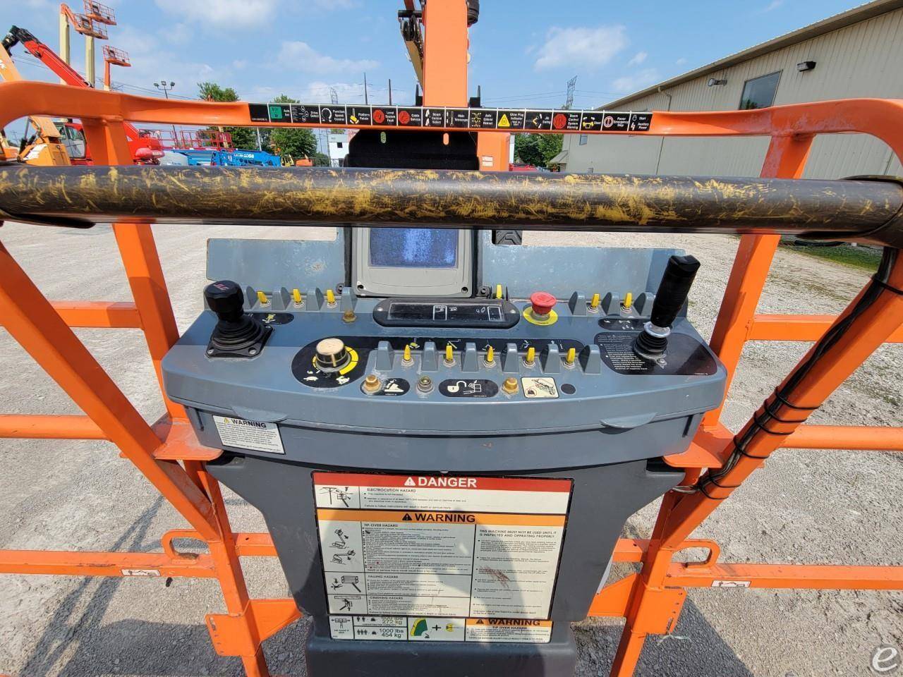 2019 JLG 1500AJP