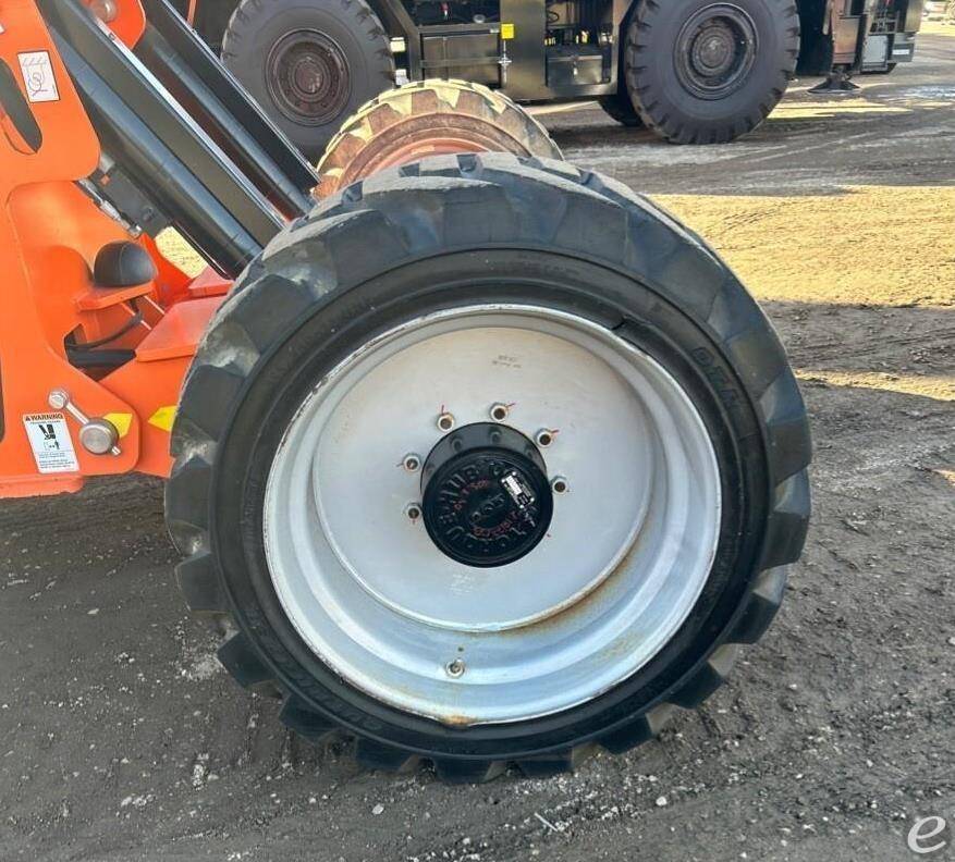 2021 JLG 670SJ