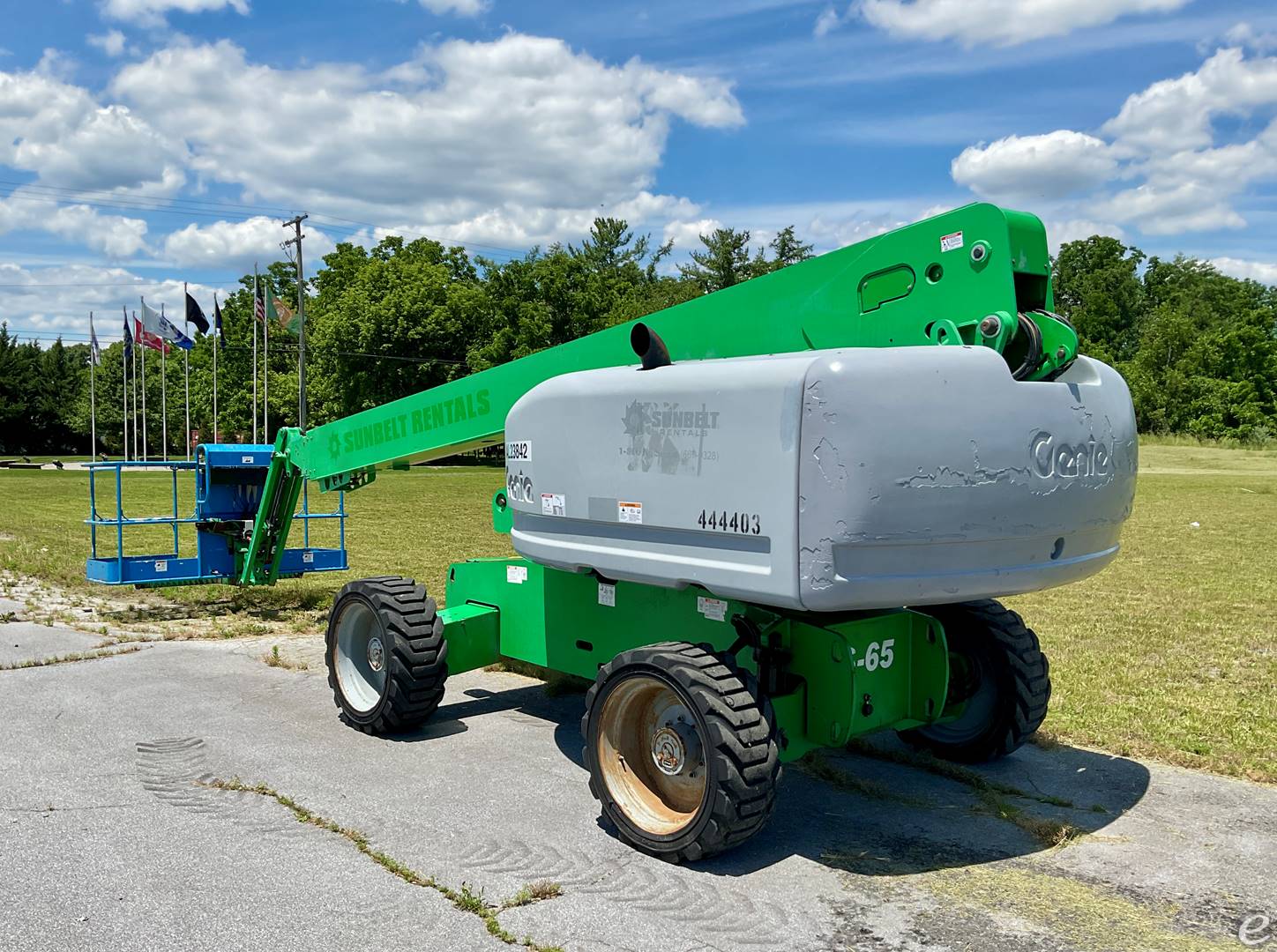 2012 Genie S65
