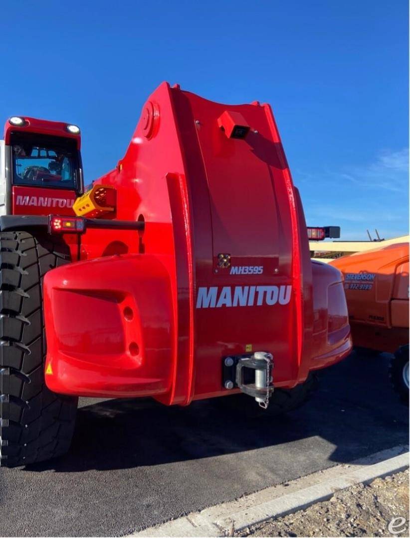 2023 Manitou MHT12330