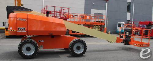 2019 JLG 600S