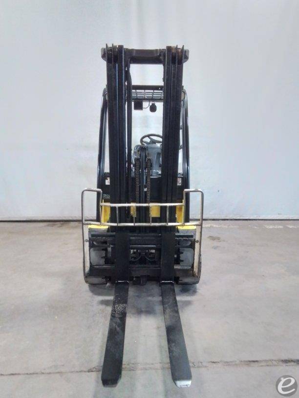 2016 Yale GLP050LX