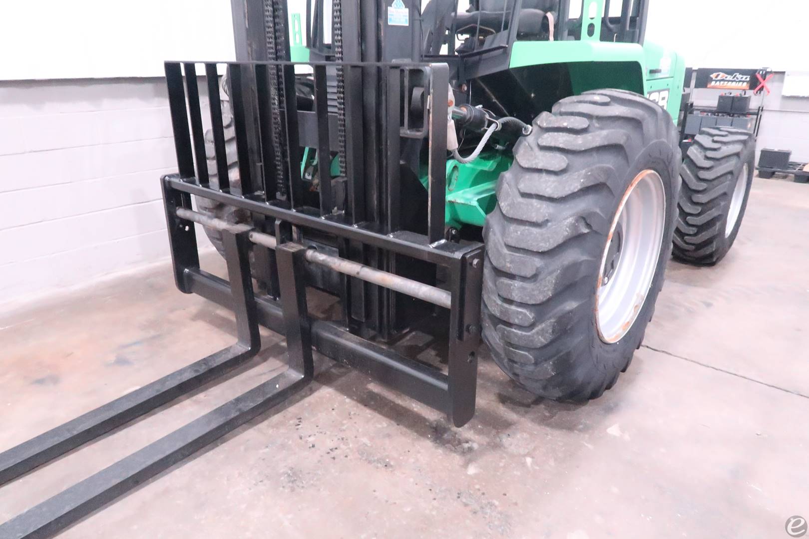 JCB 930