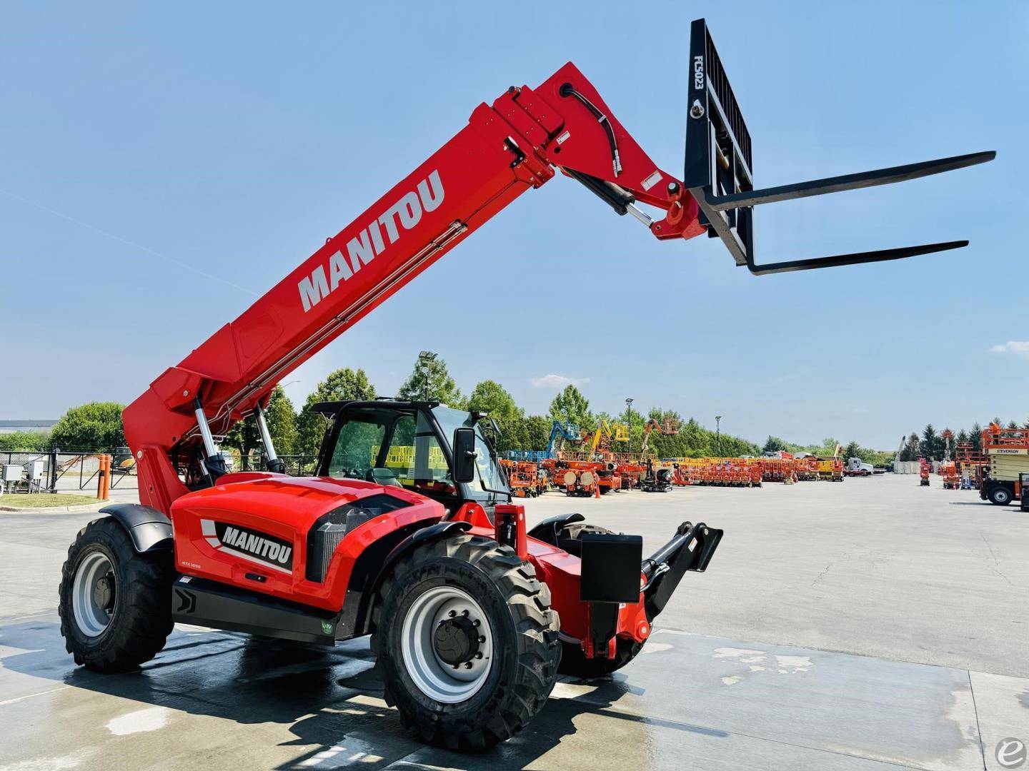 2025 Manitou MTA1055