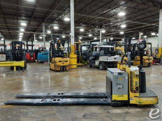 2017 Hyster B80ZHD Electric Forklift - 123Forklift
