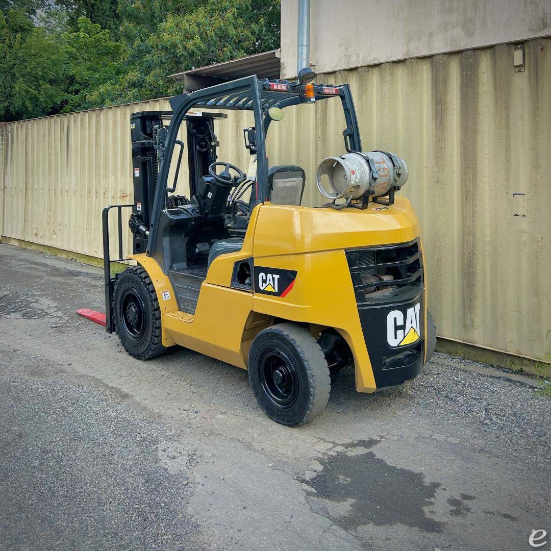 2013 Cat GP40N1