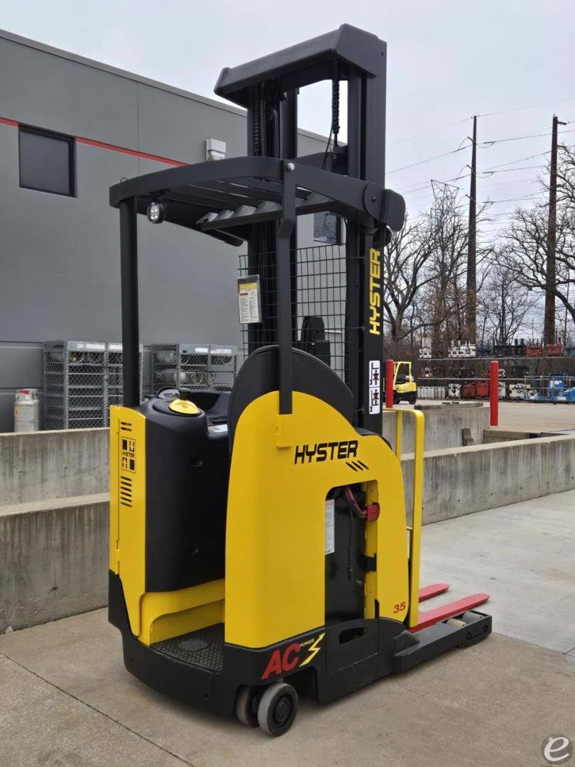 2020 Hyster N35ZRS2 Electric Reach Truck - 123Forklift