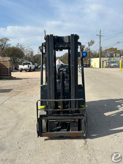 2021 Clark S25CL