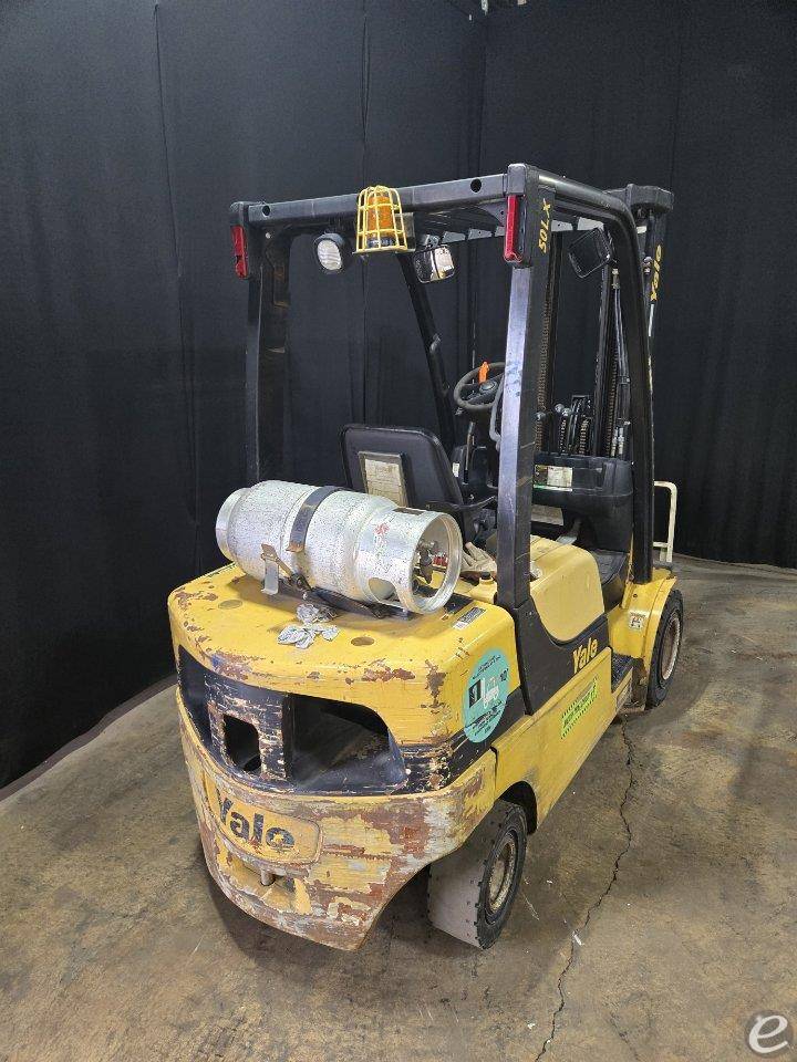 2014 Yale GP050LX