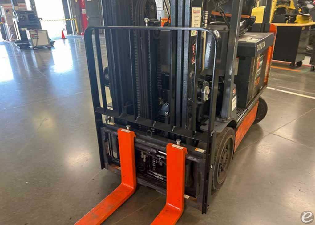 2017 Toyota 8FBCHU25 Electric Forklift - 123Forklift
