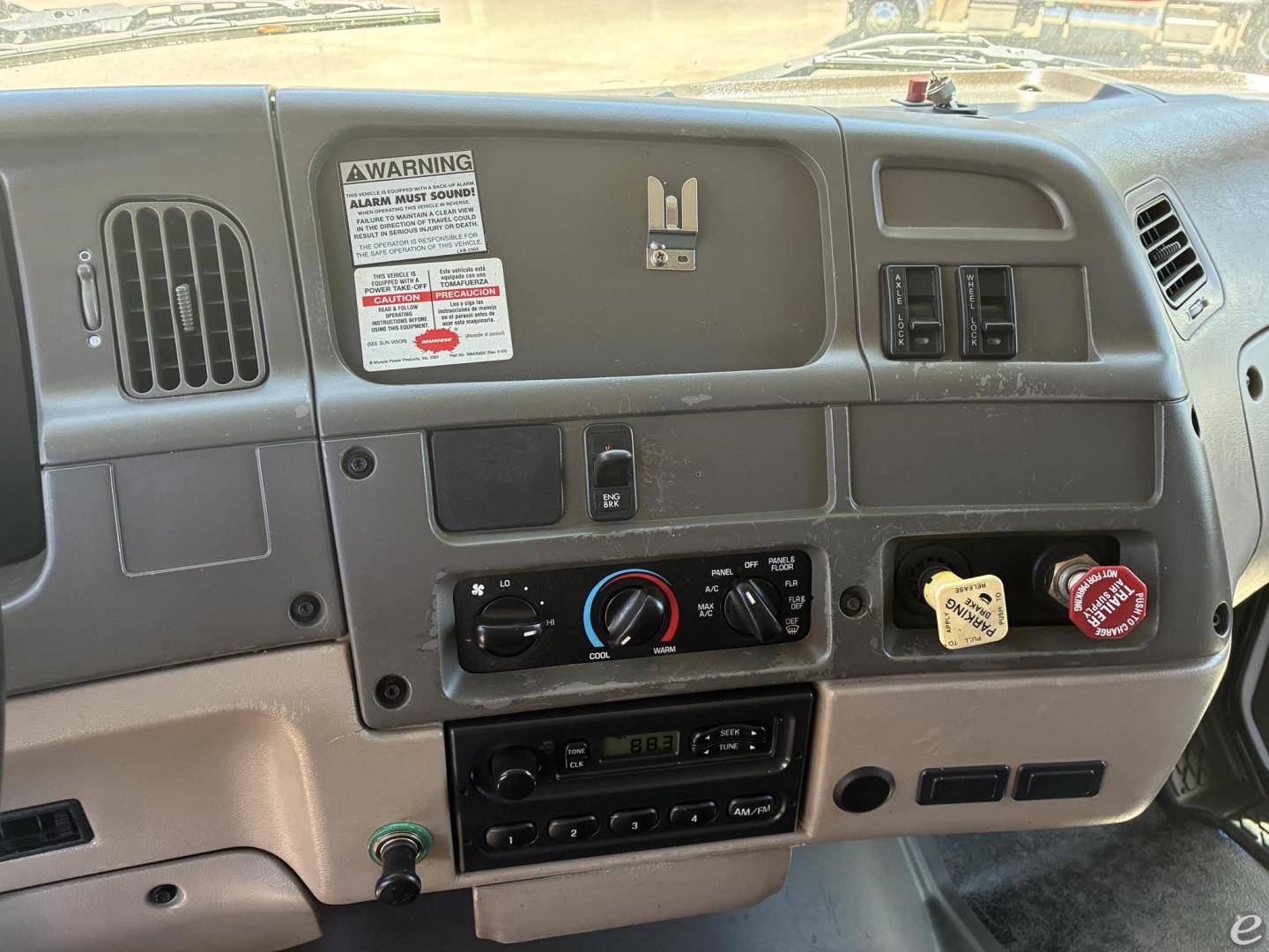 2005 Sterling LT9500