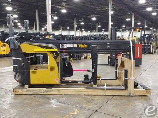2015 Yale NR045 Electric Reach Truck - 123Forklift