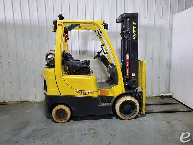 2010 Hyster S50FT LP Gas Forklift