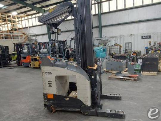 2016 Crown RM6025-45