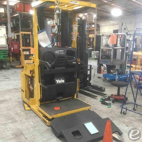 2017 Yale OS030 Electric Order Picker - 123Forklift