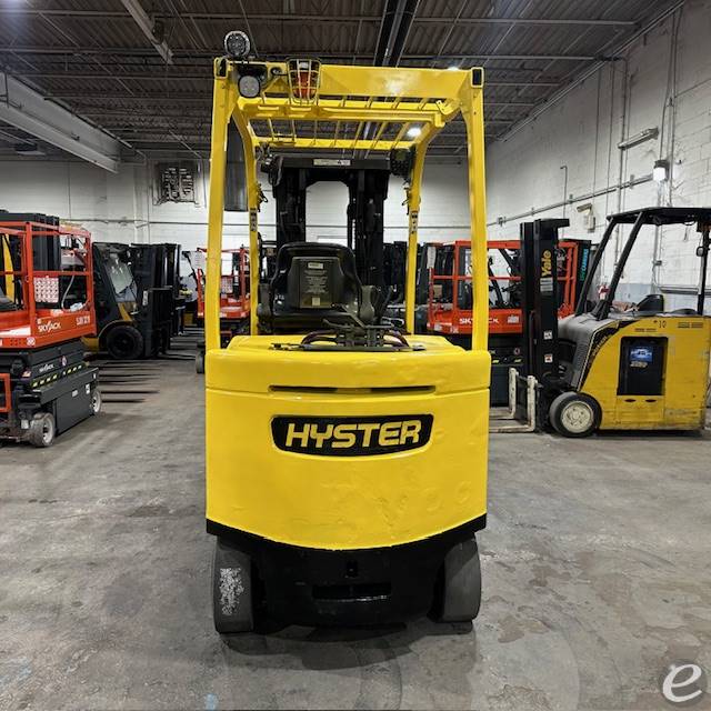 2020 Hyster E100XN