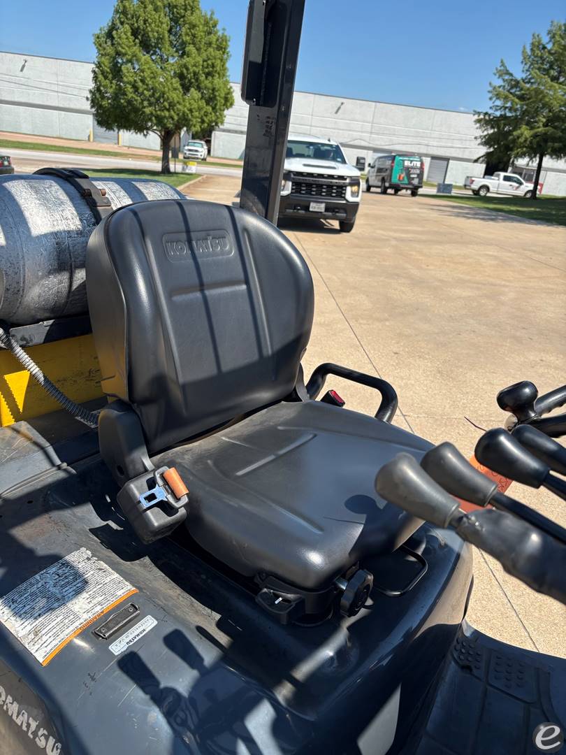 2017 Komatsu FG25ST-16