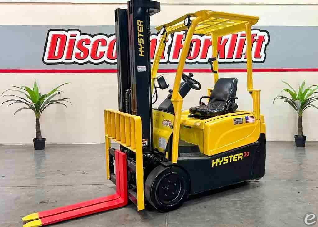 2020 Hyster J30XNT