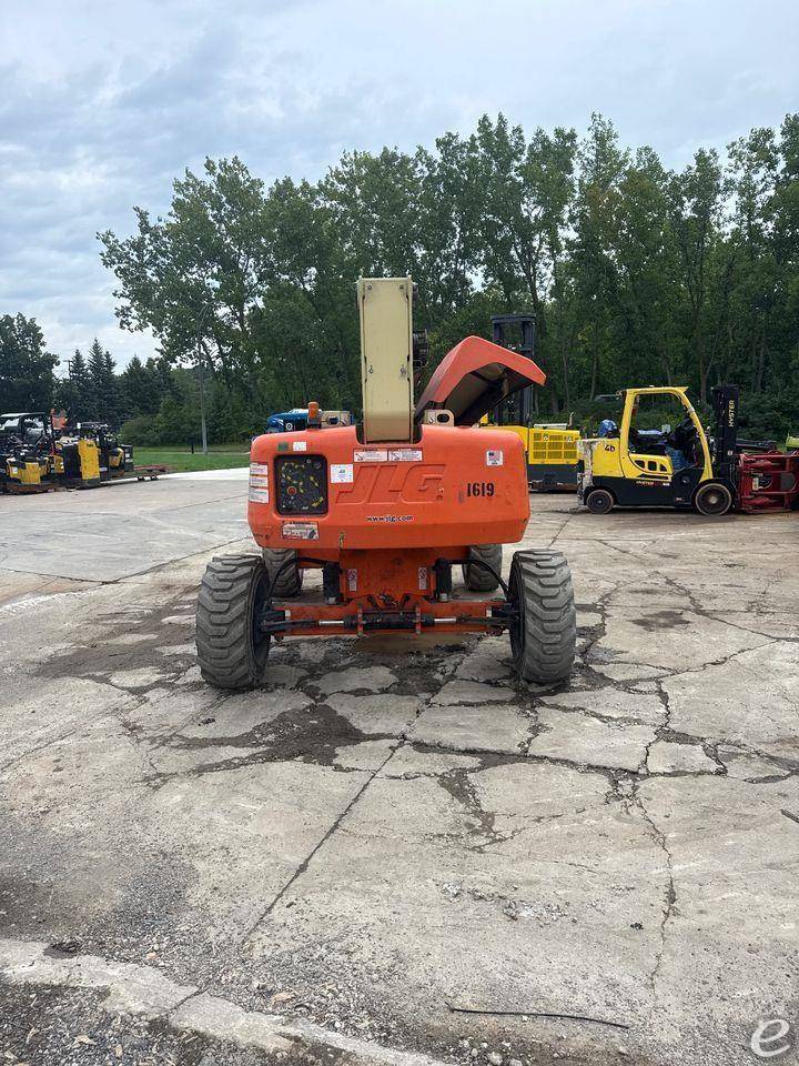2019 JLG M600JP