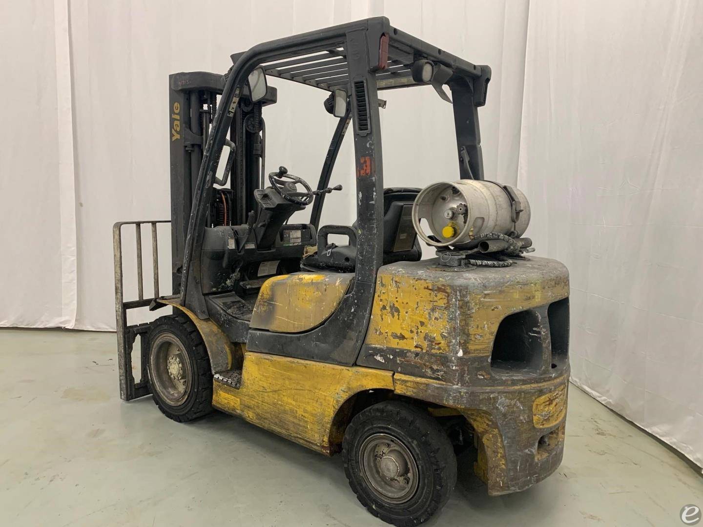 2015 Yale GLP060VX