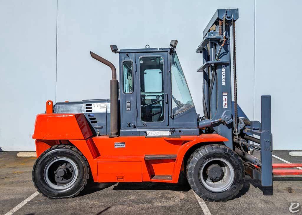 2014 Doosan D110S-5 Diesel Forklift...