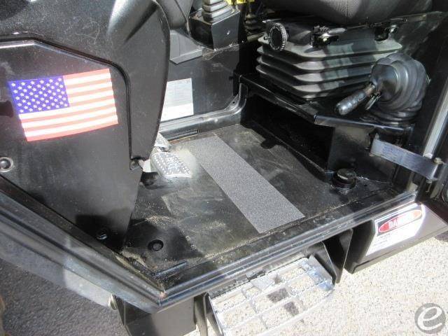 2017 JCB 510-56