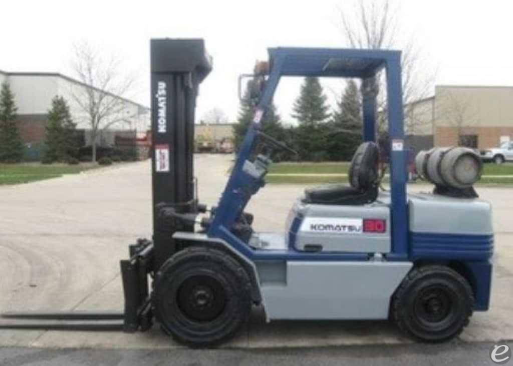 1993 Komatsu FG25C Gasoline Forklift - 123Forklift