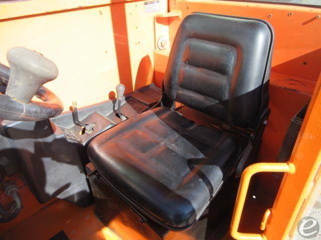 2014 JLG G9-43A