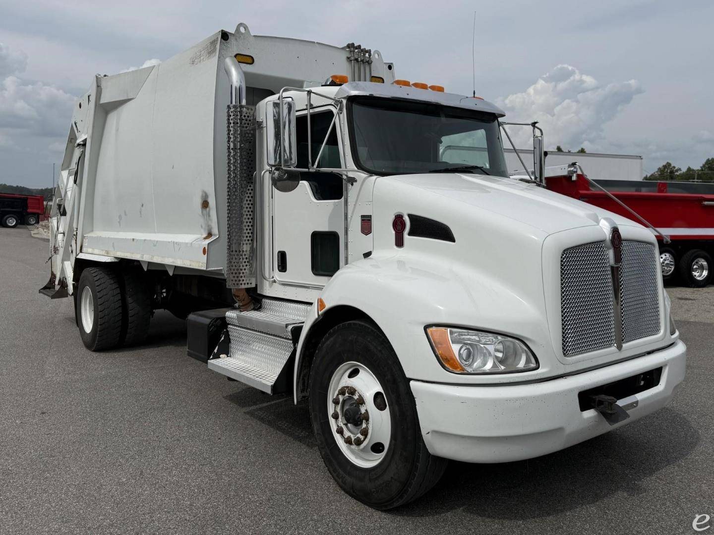 2020 Kenworth T370
