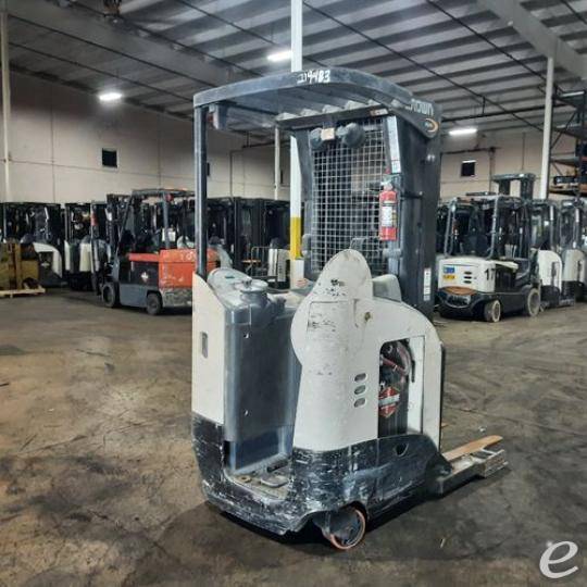 2019 Crown RR5725-45