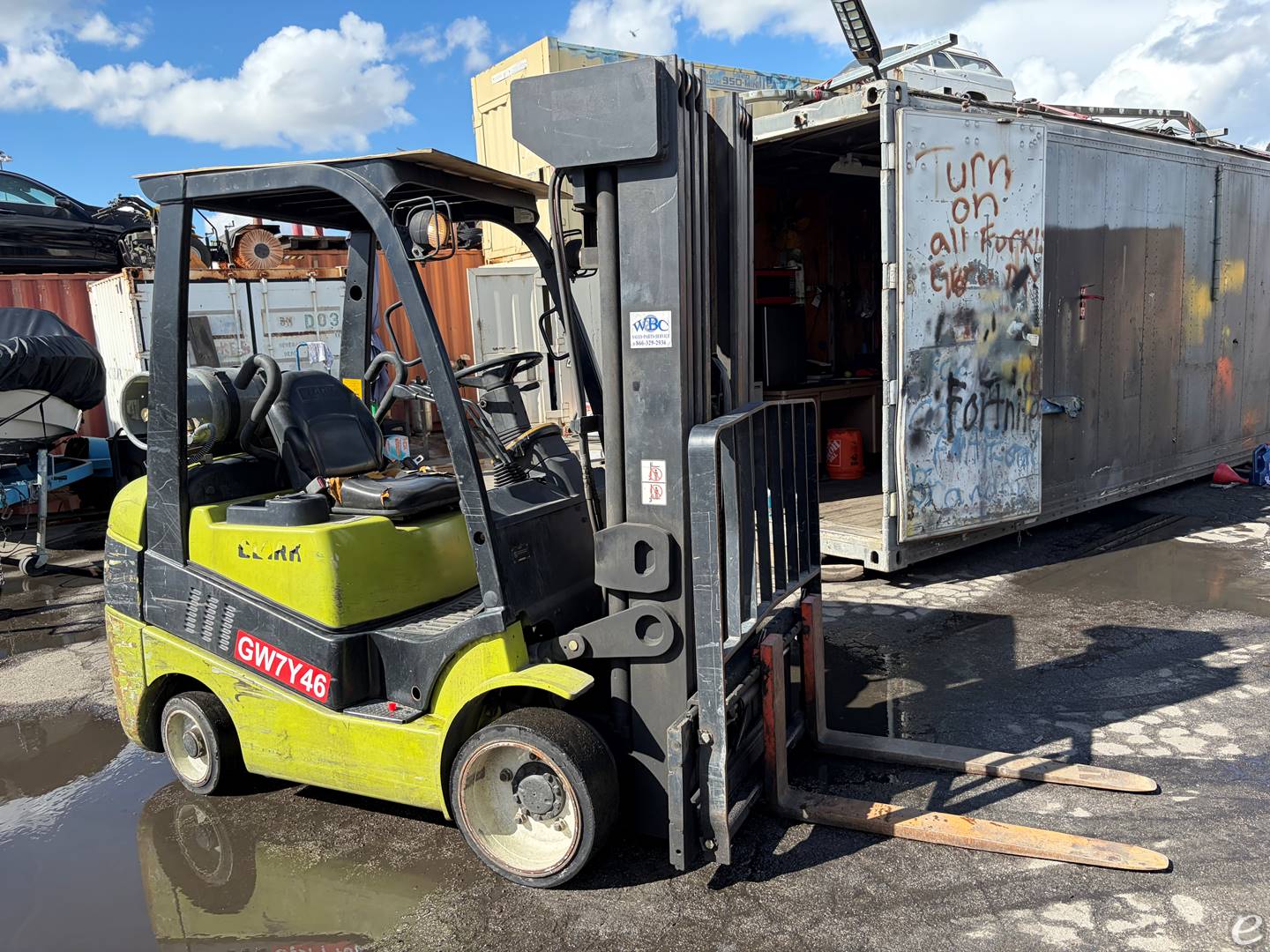 2008 Clark C25CL